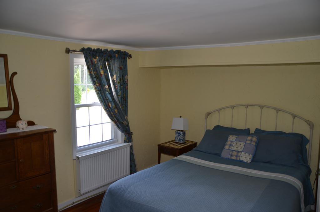 Cornwall Inn Rum bild