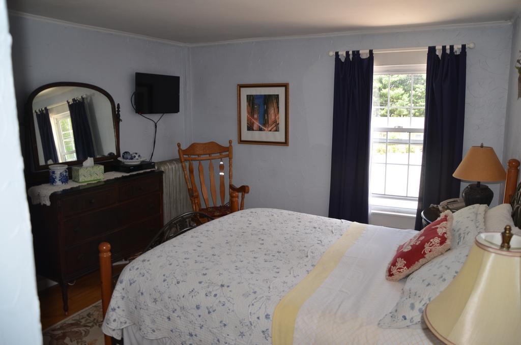 Cornwall Inn Rum bild